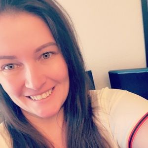 Meet your Posher, Annie